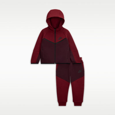 Nike Sportswear Baby Tech Fleece 2-Piece Full-Zip Set. Nike.com
